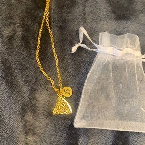 New initial “D” pizza necklace